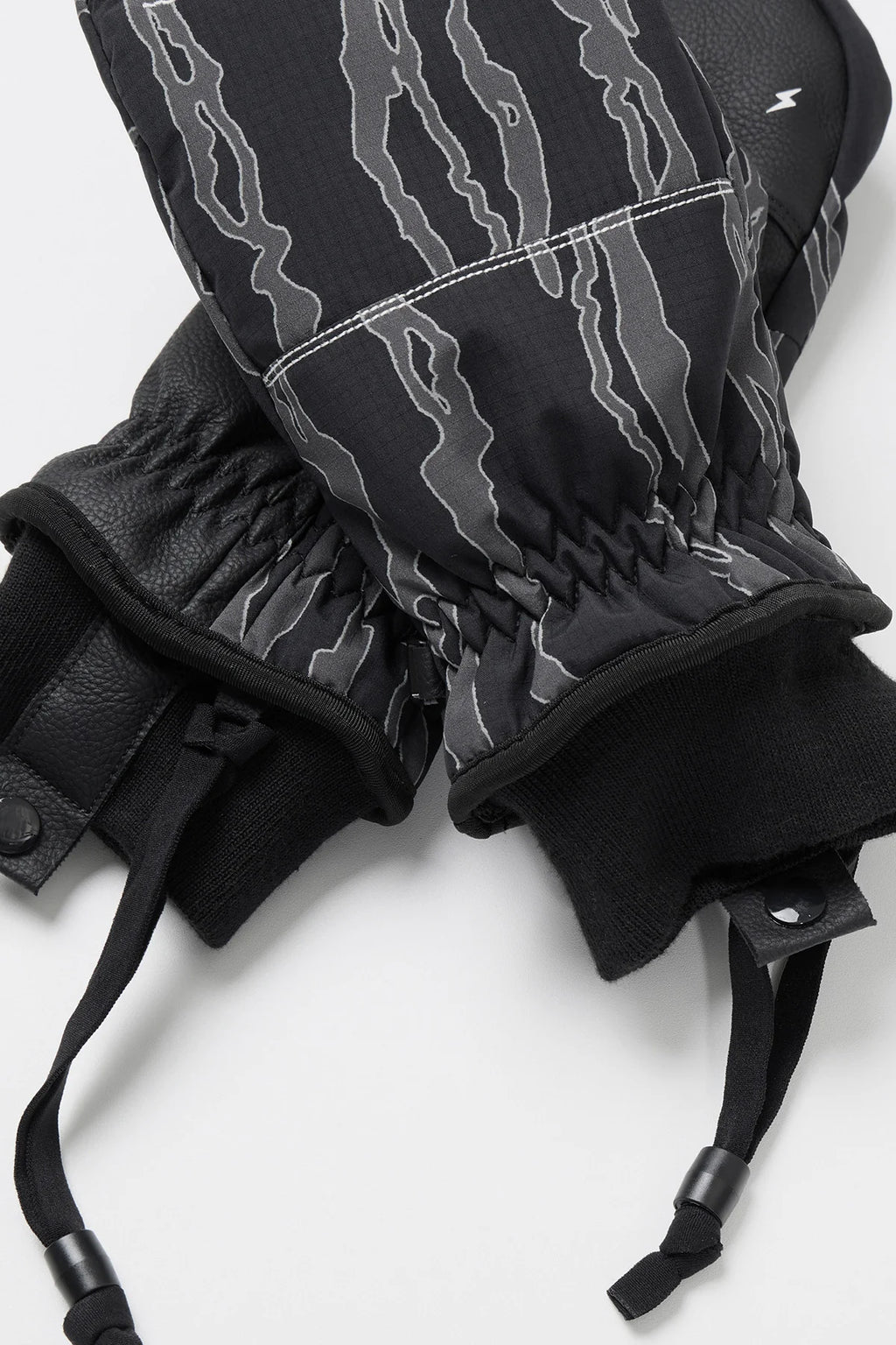 HAE REFLECTIVE LINE MITTEN HAE MT BLACK