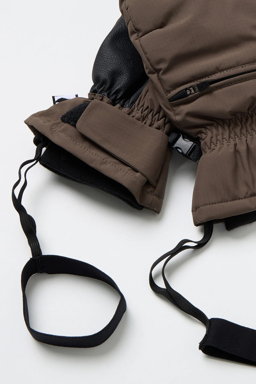 EASY OPEN MITTEN DARK BROWN