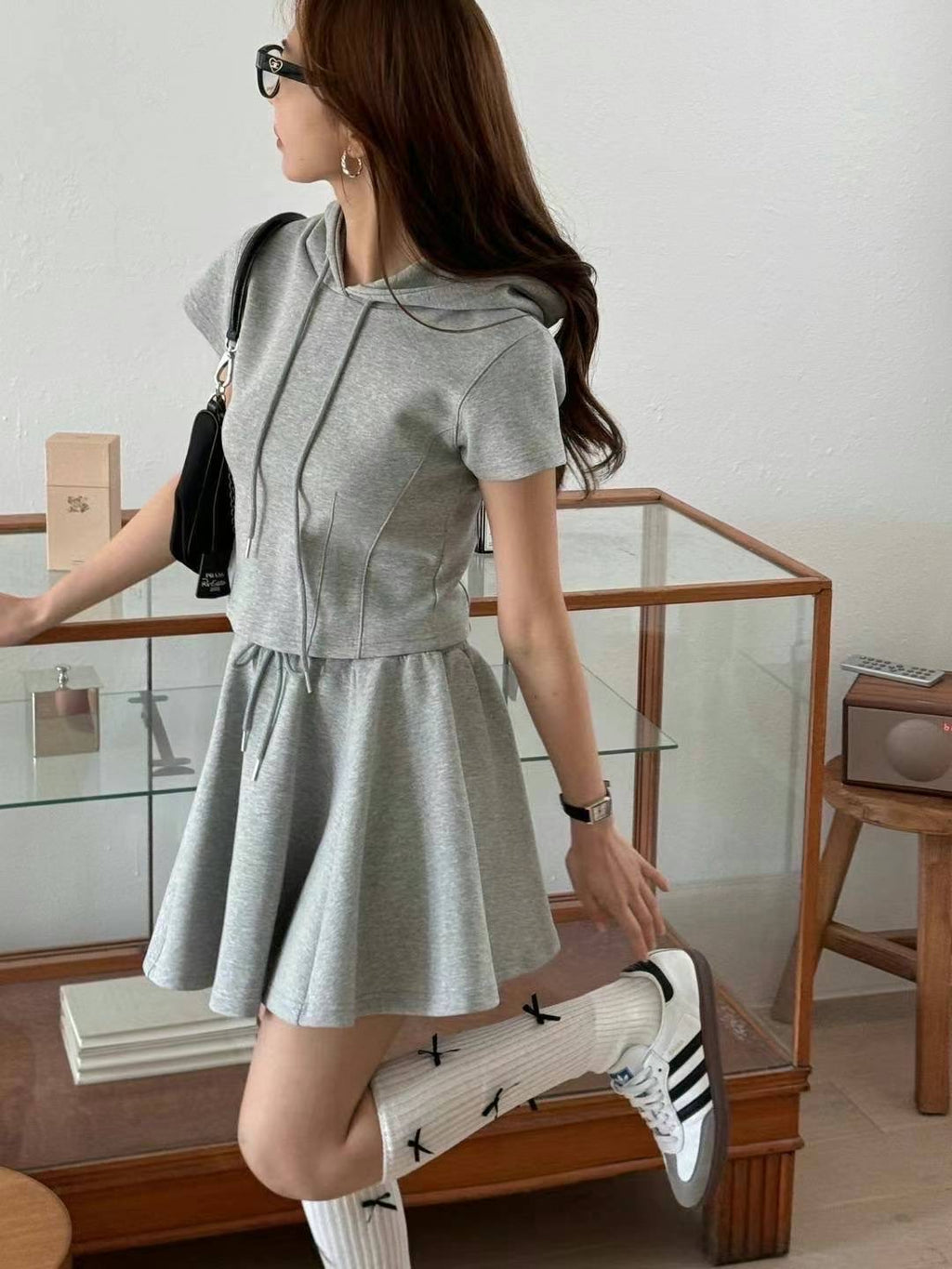 SET GREY 1125