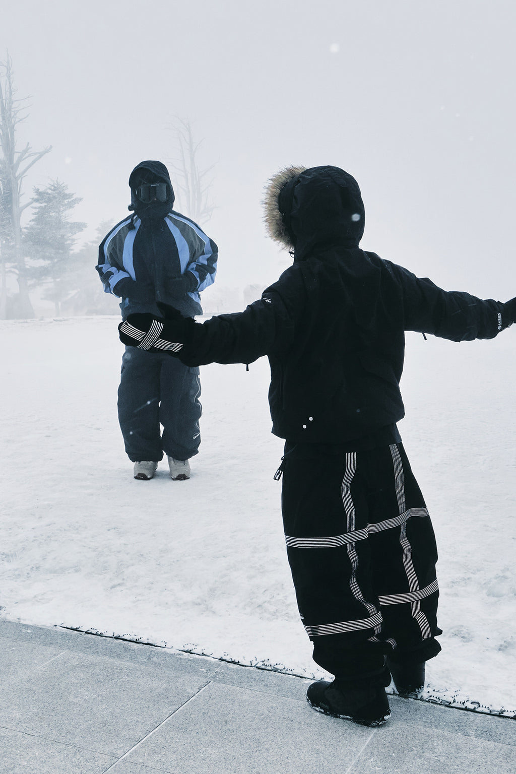 REFLECTIVE LINE BANDED PANTS (WIDE FIT LV.2) BLACK