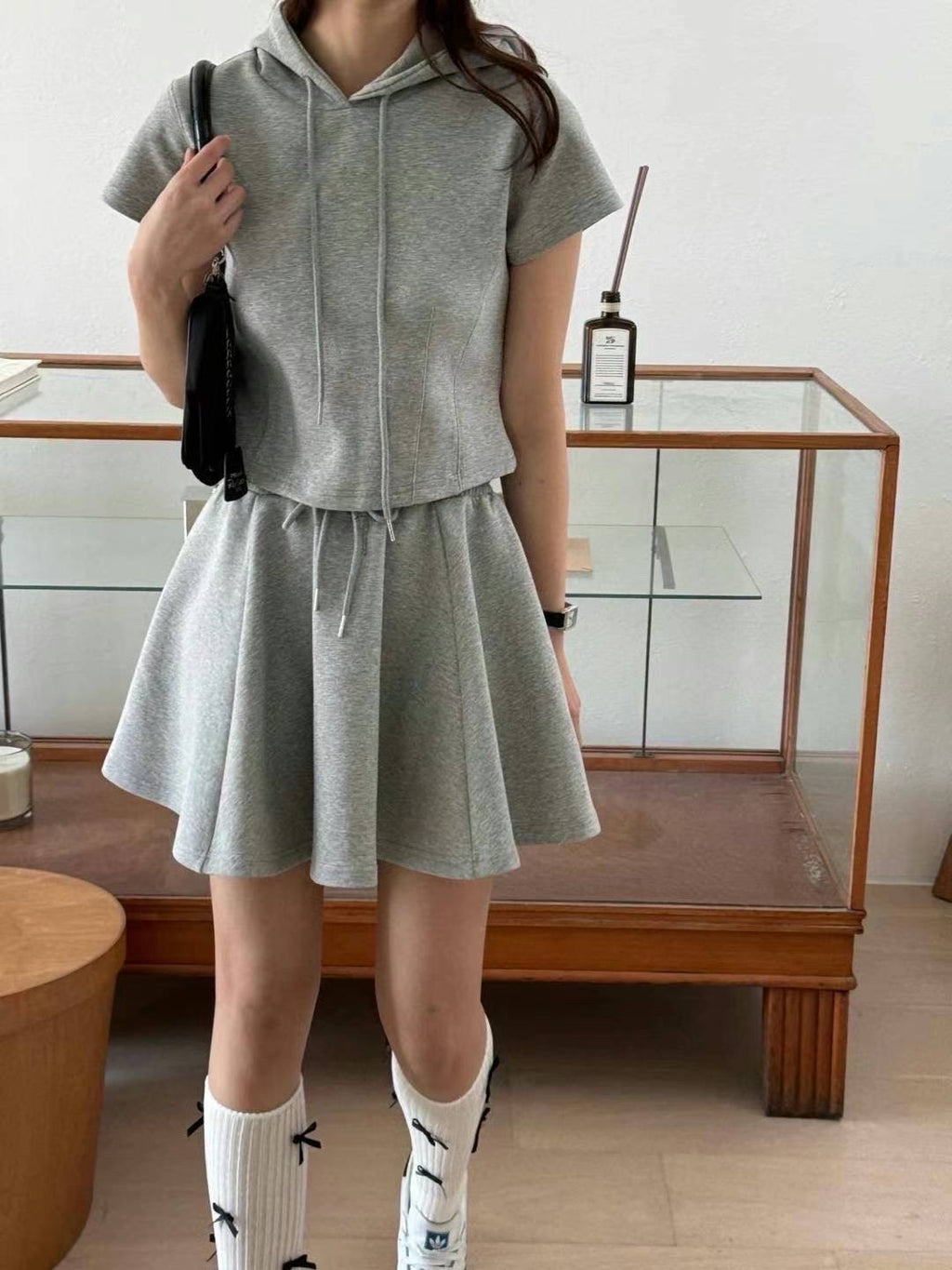 SET GREY 1125