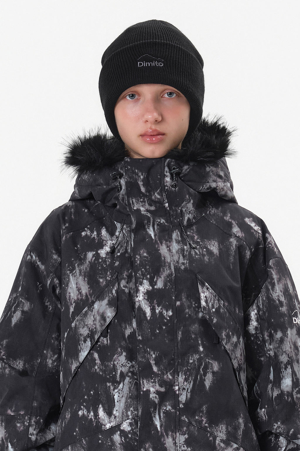 DMT LOGO BEANIE BLACK