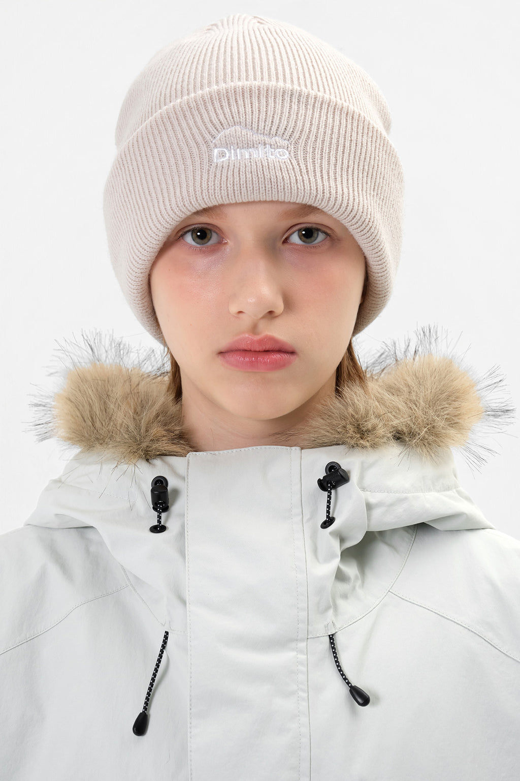 DMT LOGO BEANIE DESERT