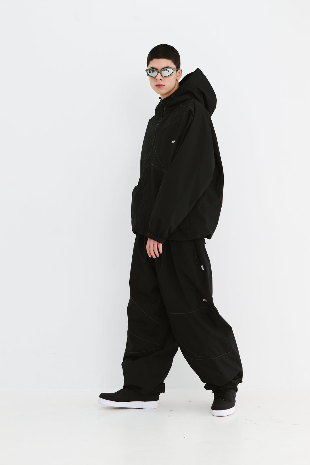 BSRABBIT SPIDERWEB SUPER WIDE JOGGER PANTS BLACK