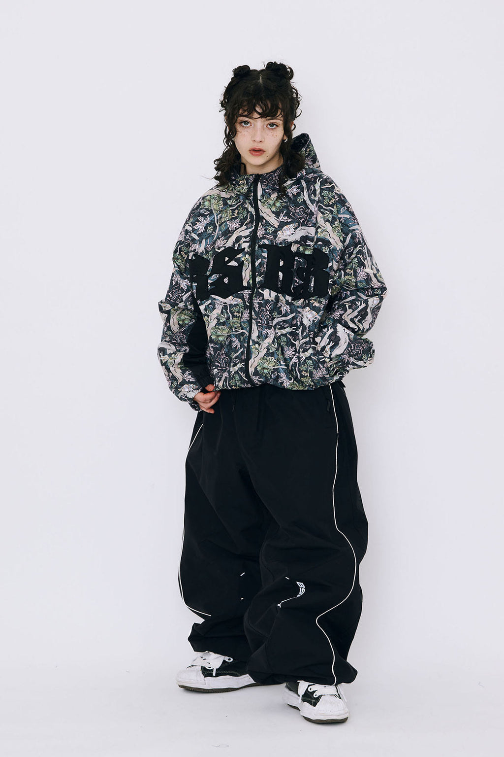 STREAM LINE 3L SUPER WIDE JOGGER PANTS BLACK