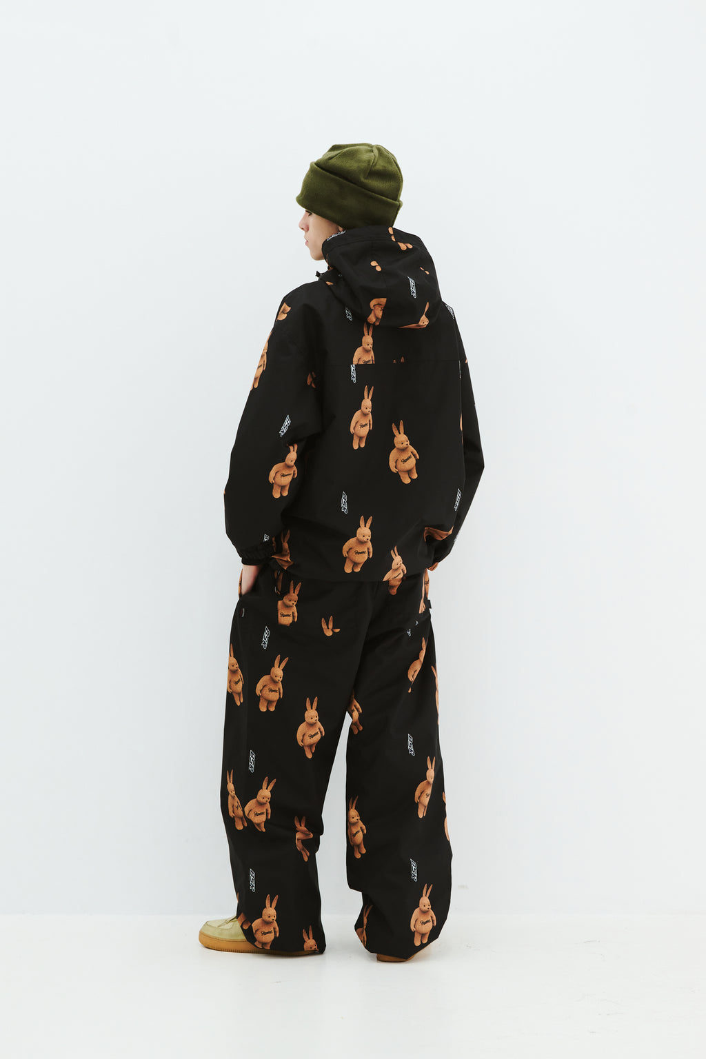 BSRABBIT 3D BEARRABBIT WIDE TRACK PANTS BLACK