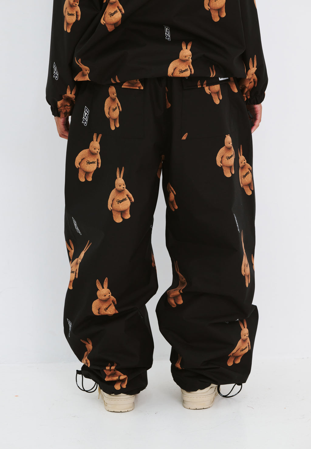 BSRABBIT 3D BEARRABBIT WIDE TRACK PANTS BLACK